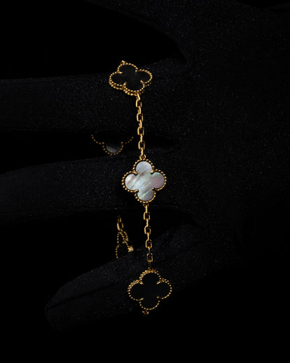 Four clover Armband