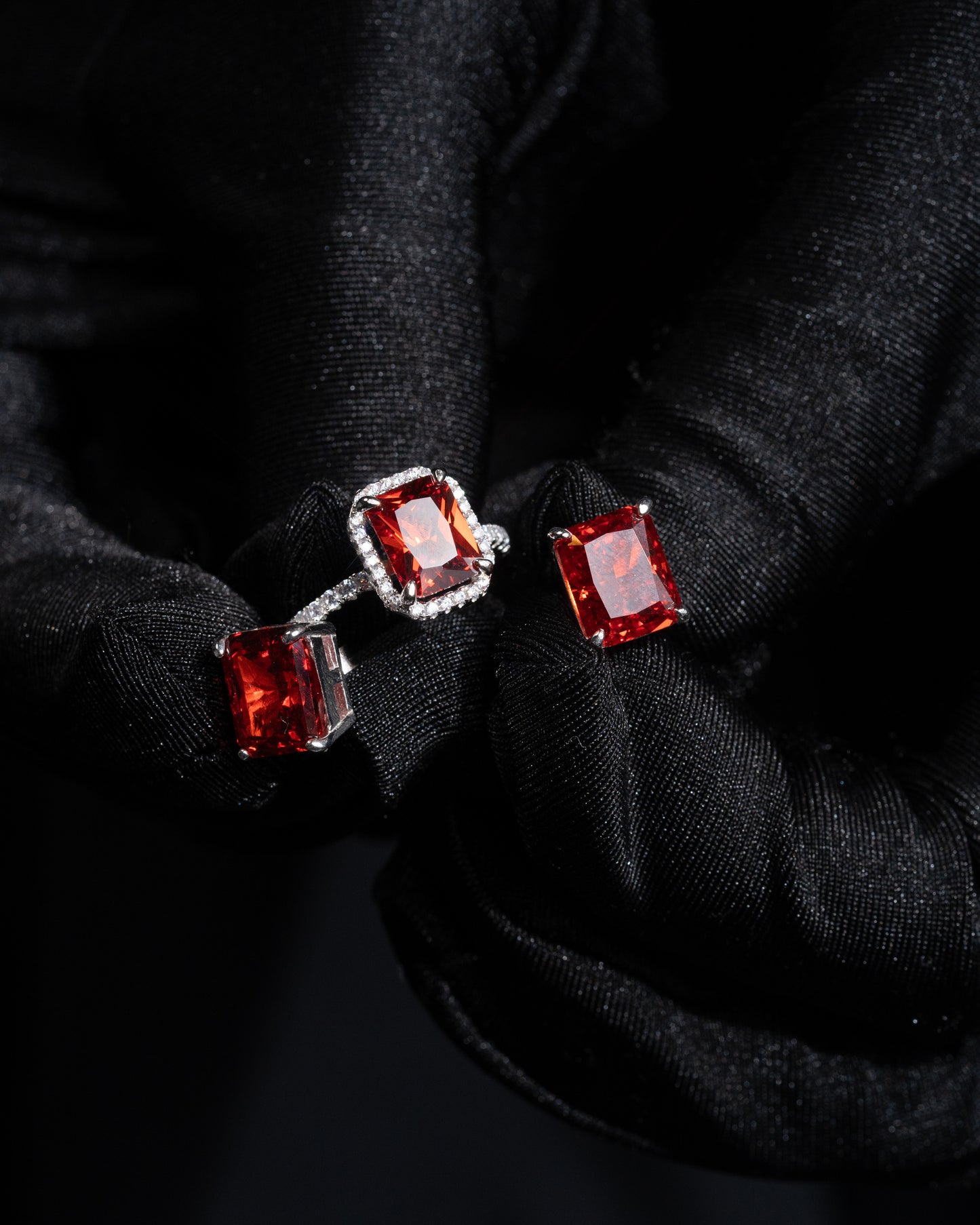 Ruby Glow Ring